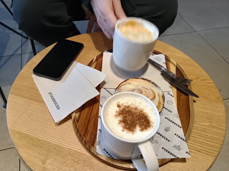 Starbucks - Starbucks, Vinohradská 2828/151, Žižkov, 281 51 Praha-Praha 3, Czechia