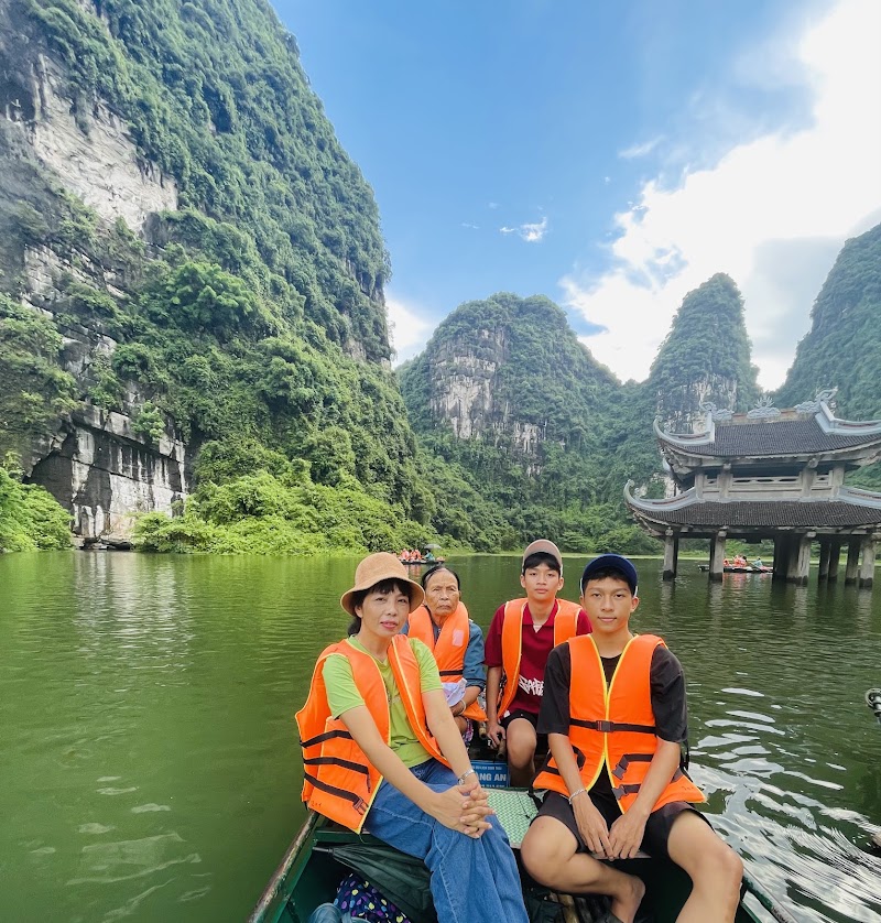 Hoi An Travel - Hoi An Travel, 10 Trần Hưng Đạo, Hội An, Đà Nẵng, Vietnam