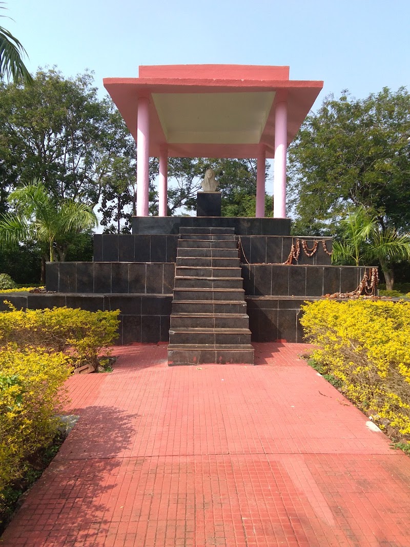Indira Gandhi Park - Indira Gandhi Park, C877+8G7, Dangabahal, Odisha 767070, India