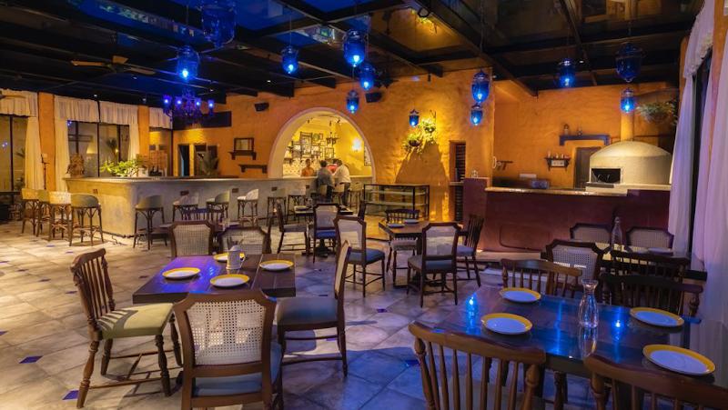 1 Bar House Kitchen (1BHK)