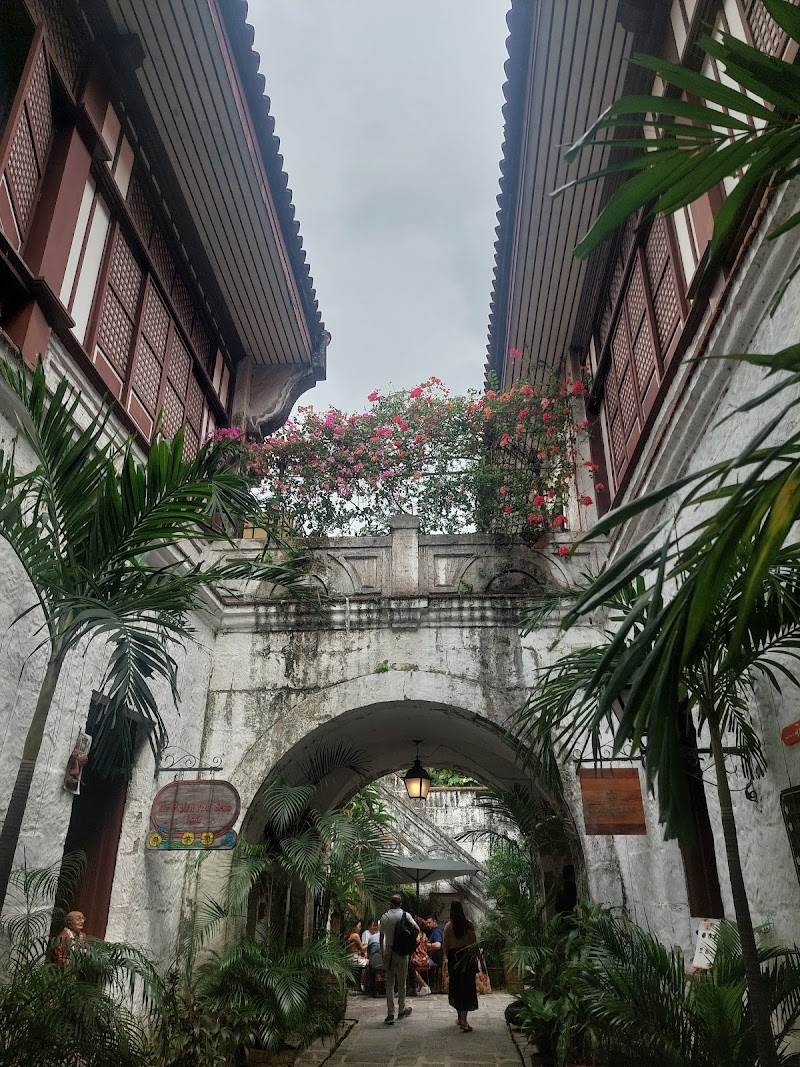Casa Manila Patio - Casa Manila Patio, HXQG+Q4M, Real St, Intramuros, Manila, 1002 Metro Manila, Philippines