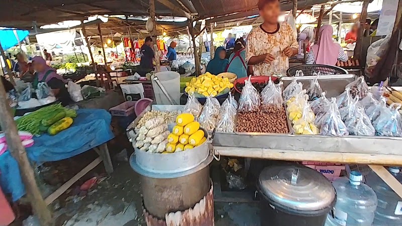 Koh Lanta Monday Market - Koh Lanta Monday Market, J2GM+97M, 4245, Tambon Sala Dan, Amphoe Ko Lanta, Chang Wat Krabi 81150, Thailand