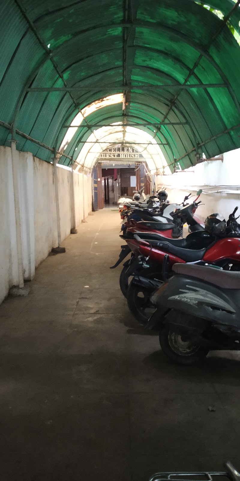 Best Guest House - Best Guest House No 18, Tassudin Khan Street, Near Adambakkam Market Bus Stop, Triplicane, Police Quarters, Triplicane, Chennai, Tamil Nadu 600005, India