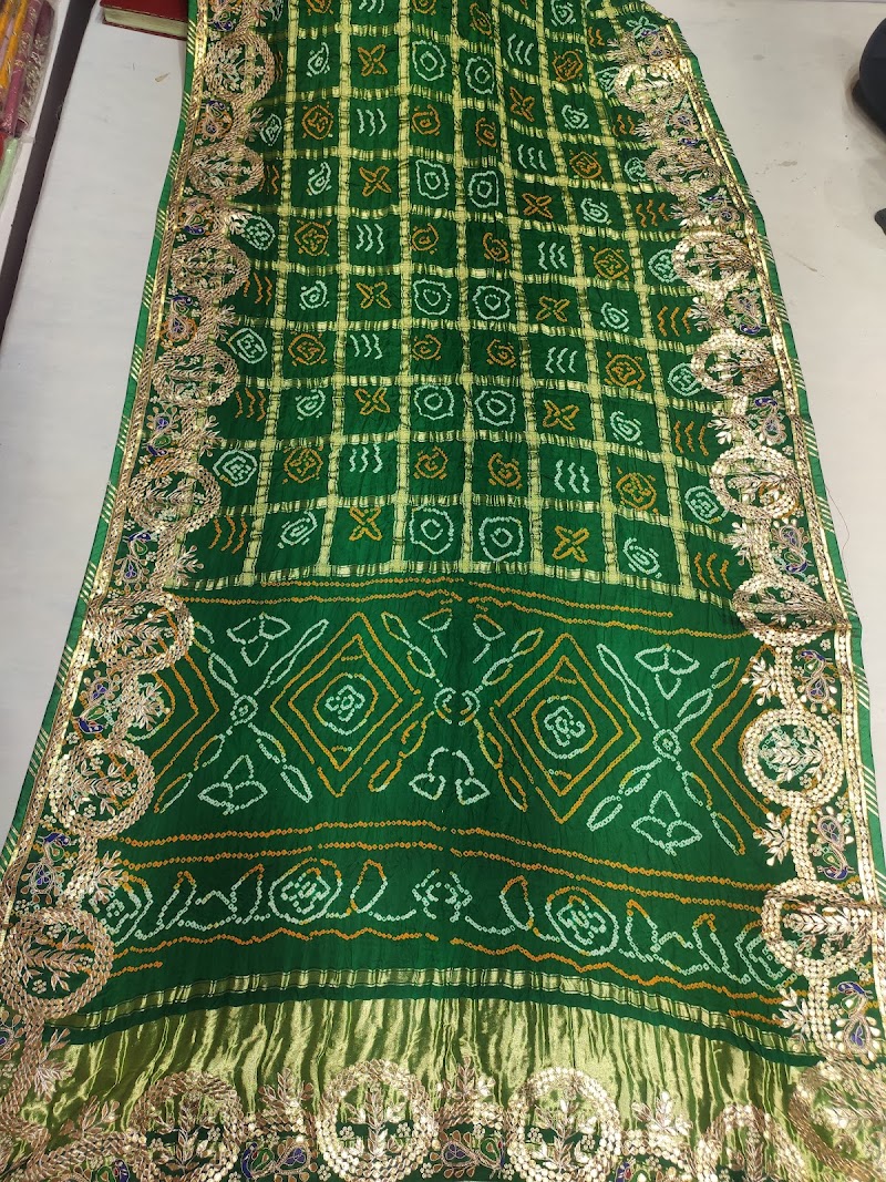 Rani Sarees jaipur - Rani Sarees jaipur 15, Agresen Market, Johari Bazar, Johri Bazar, Ramganj Bazar, Jaipur, Jaipur Nagar Nigam Area, Rajasthan 302002, India