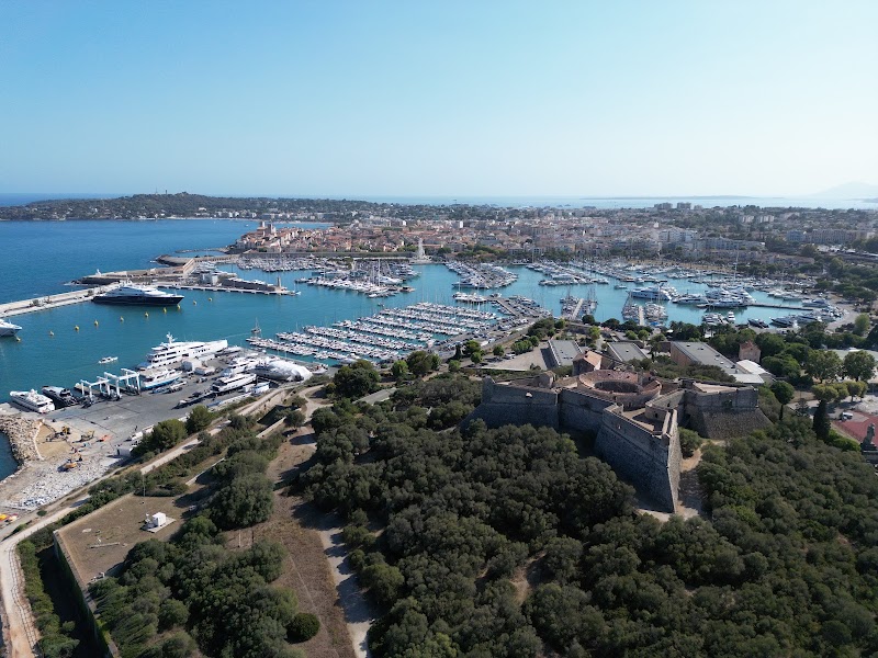 Le Fort Carré - Le Fort Carré Av. du 11 Novembre, 06600 Antibes, France