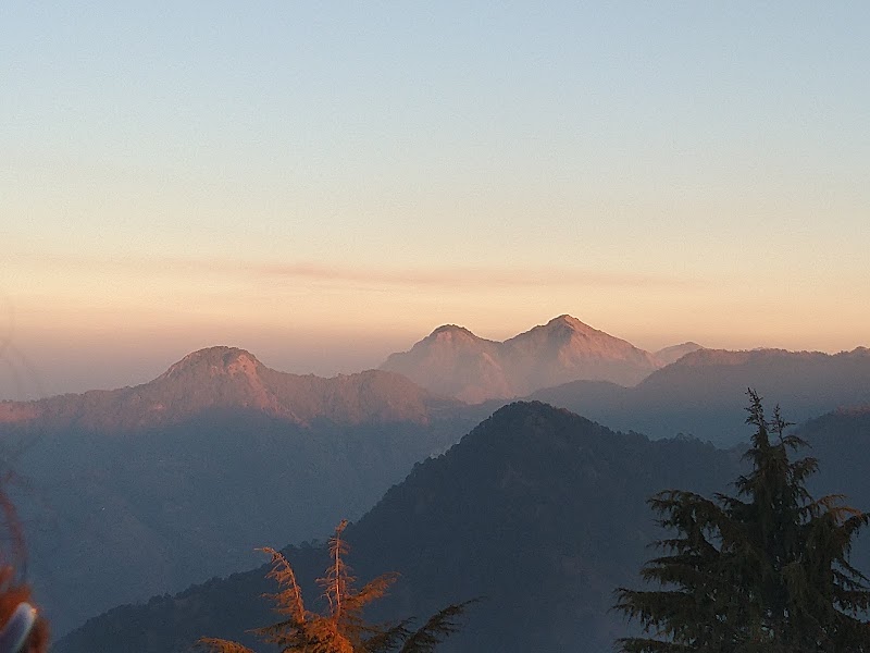 Lal Tibba Scenic Cafe - Lal Tibba Scenic Cafe Lal Tibba Binoculars bazar, Road, Naya Mohalla, Landour, Mussoorie, Uttarakhand 248179, India