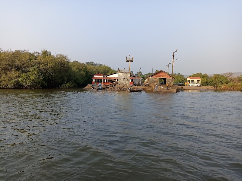 Durbhat Ferry Terminal - Durbhat Ferry Terminal, Durbhat Ferry Rd, Durbhat, Agapur, Goa 403401, India