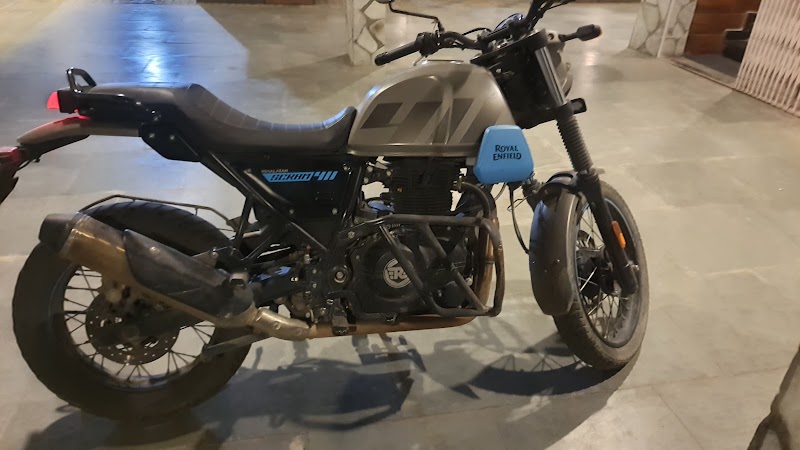 Vasuki Bike rent - Vasuki Bike rent near Sunpark Hotel, Prini, Manali, Himachal Pradesh 175143, India