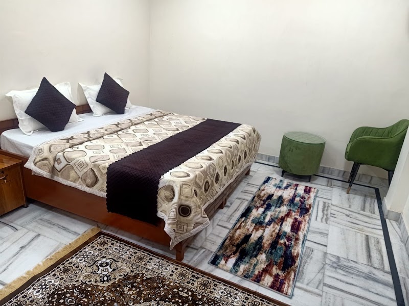 The bliss Homestay - The bliss Homestay N-10/66, Badi Patiya Rd, near vishal sweet house, Sundarpur, Bajardiha, Varanasi, Uttar Pradesh 221106, India