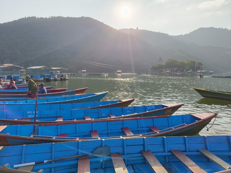 Phewa Taal Boating - Phewa Taal Boating, 6X54+64H, Pokhara 33700, Nepal