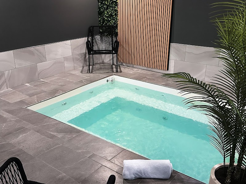 Hôtel Manoir Vieux-Québec - Hôtel Manoir Vieux-Québec, 6 Rue de la Porte, Québec, QC G1R 4M9, Canada