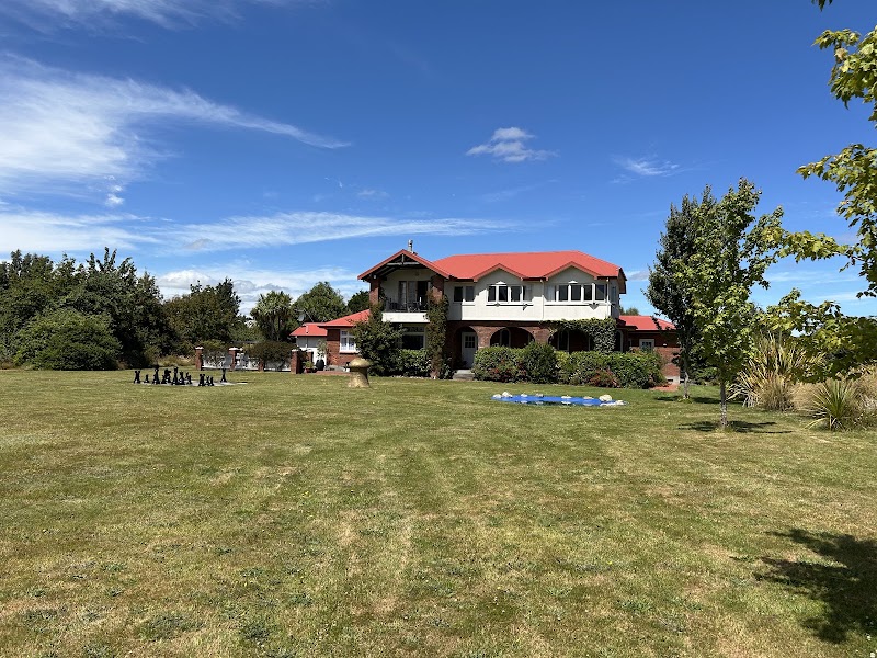Te Anau Lodge - Te Anau Lodge, 52 Howden Street, Te Anau 9681, New Zealand