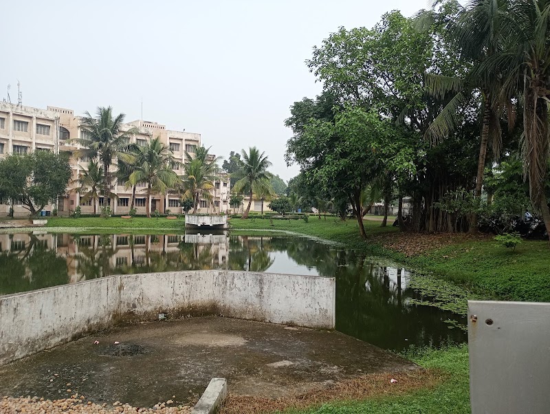 NSHM Knowledge Campus, Durgapur - NSHM Knowledge Campus, Durgapur, E150, Columbia Street, More, near Allahabad Bank, Bank Colony, Bidhannagar, Durgapur, West Bengal 713212, India