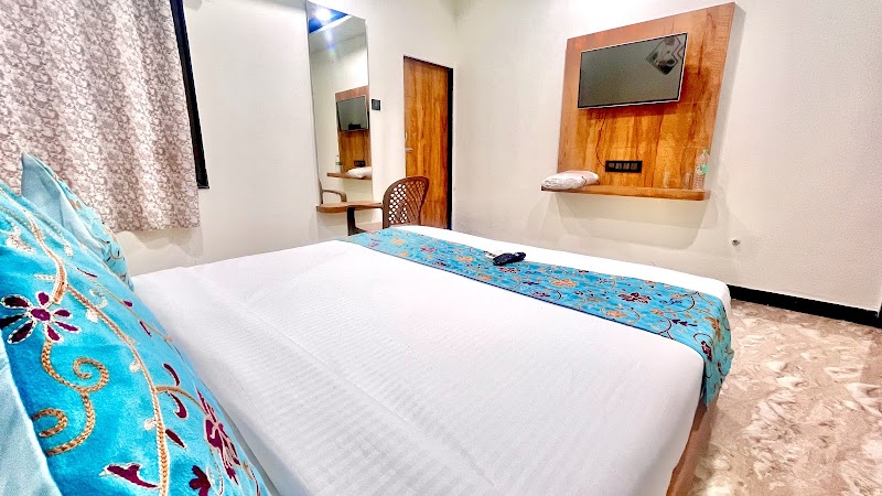 HOTEL SIDDH DWARKA - HOTEL SIDDH DWARKA, SUDAMA PURI, Shivraj Sinh Rd, Dwarka, Gujarat 361335, India