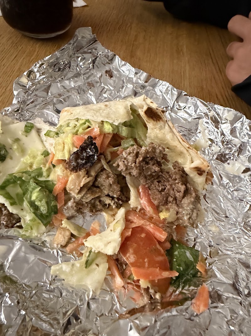 Shawarma 'Kebab' La Primavera (Halal) - Granada Centro - Shawarma 'Kebab' La Primavera (Halal) - Granada Centro, Pl. de Fortuny, Centro, 18009 Granada, Spain