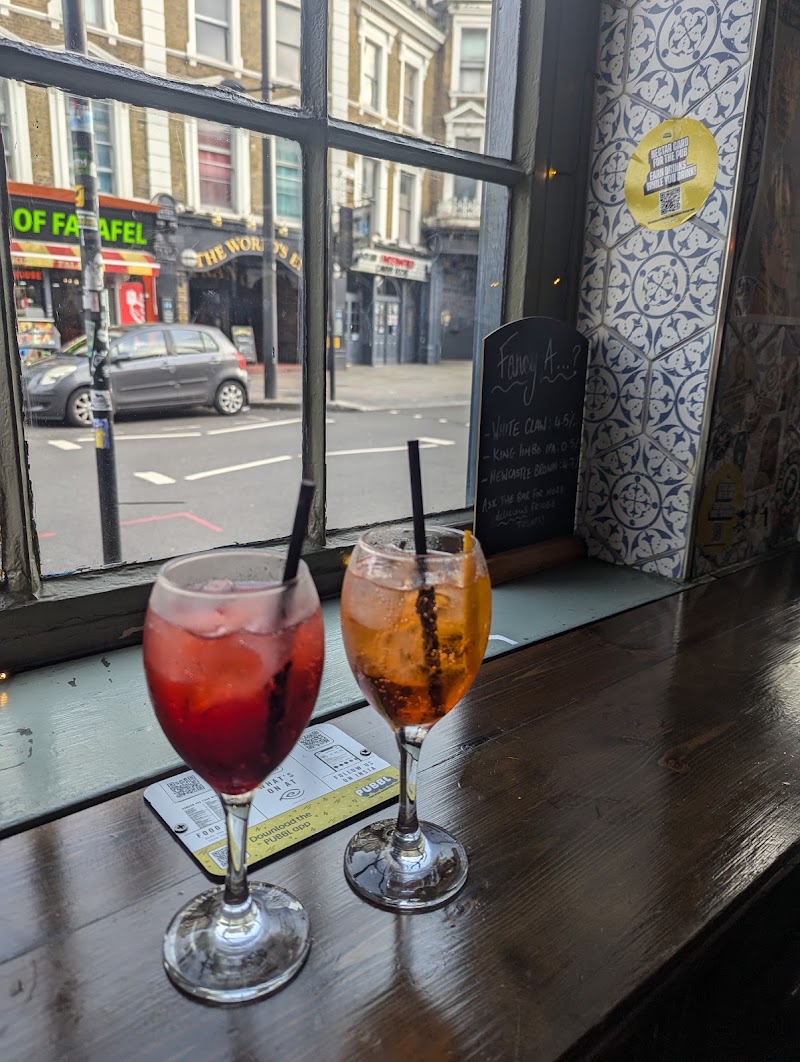 The Camden Eye - The Camden Eye, 2 Kentish Town Rd, London NW1 9NX, UK