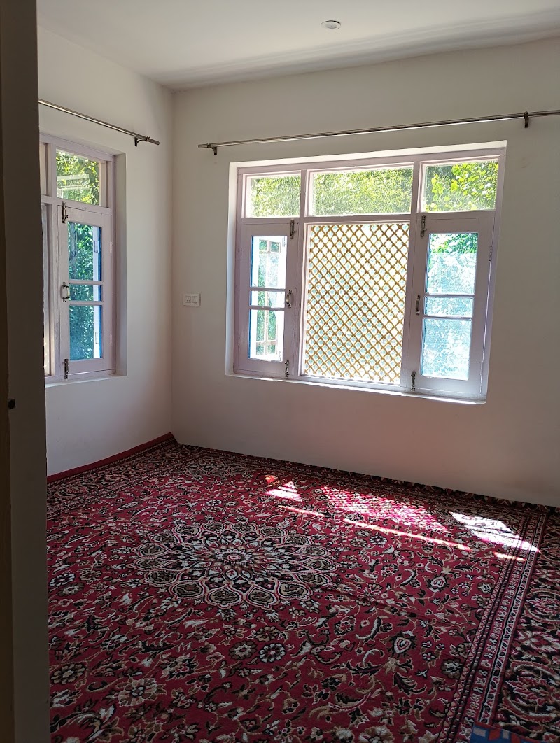SunRise Home stay - SunRise Home stay JC52+2WP, Forest Block, 192202