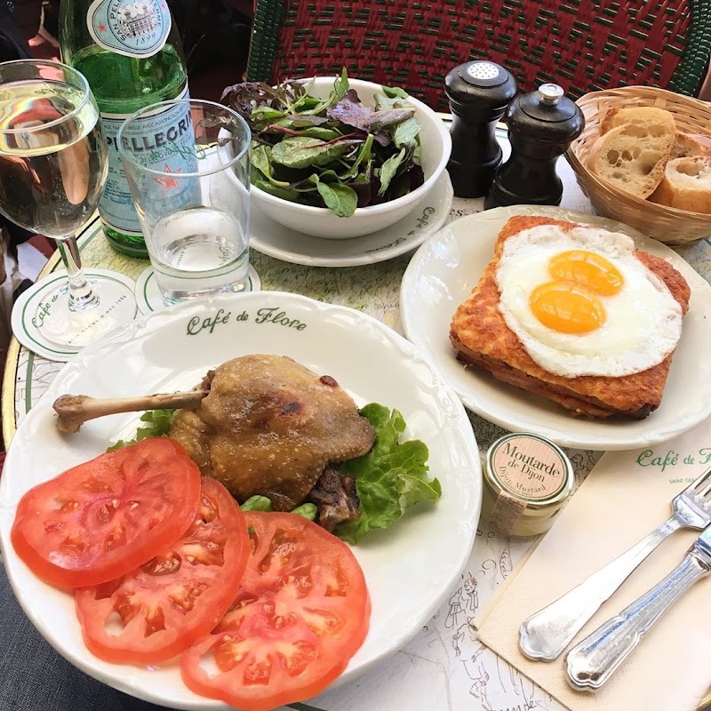 Café de Flore - Café de Flore 172 Bd Saint-Germain, 75006 Paris, France