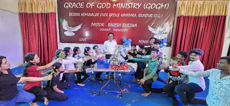 Grace Of God Ministry Church (Rev. Rajesh Bhelwa) - Grace Of God Ministry Church (Rev. Rajesh Bhelwa), 352H+883, beside Railway Over Bridge, Ganesh Nagar, Nayapara, Bilaspur, Chhattisgarh 495004, India