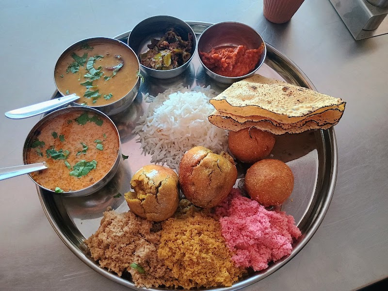 Jagdamba Rajasthani rasoi restaurant - Jagdamba Rajasthani rasoi restaurant Jagdamba Rajasthan Rasoi Mavtha road, Amer Palace Rd, opposite elephant stand, Devisinghpura, Amer, Jaipur, Rajasthan 302028, India