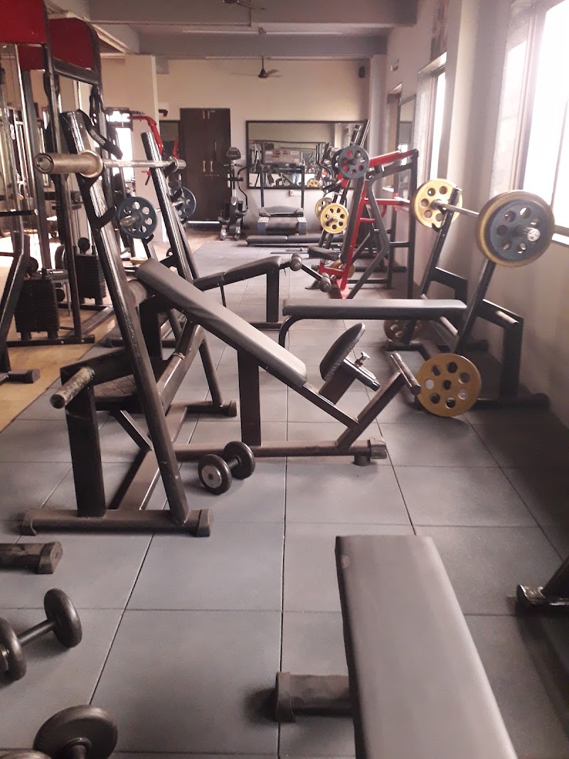 Re- On gym - Re- On gym, 6M7G+X9J, Devpuri Rd, Amlihdih, Raipur, Tikrapara, Chhattisgarh 492001, India