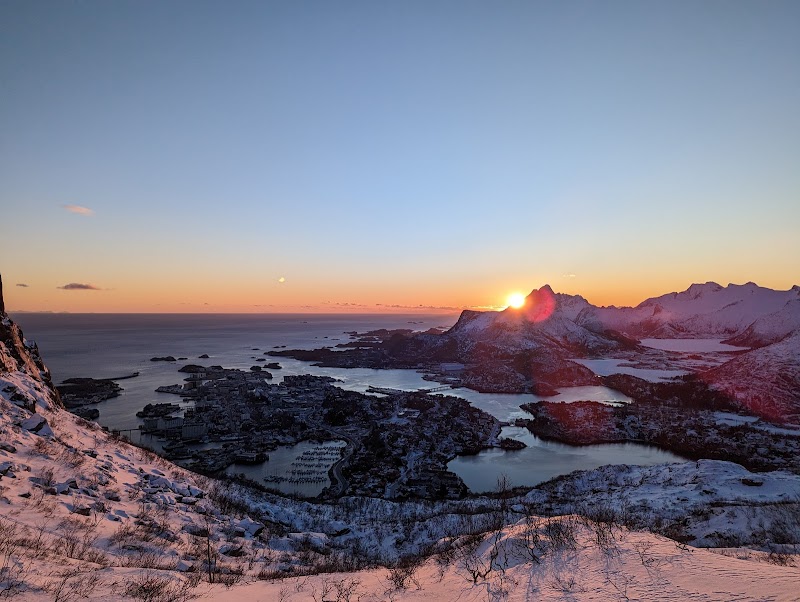 Sherpa Stairs to Djevelporten - Sherpa Stairs to Djevelporten Blåtindveien 8300, 8300 Svolvær, Norway