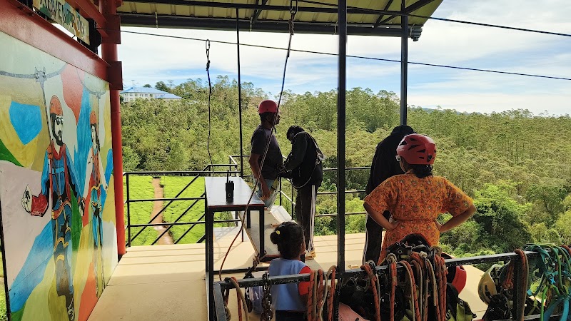Zipline Suryanelli (400m) - Zipline Suryanelli (400m) road, Upper, Suryanelli, Munnar, Kerala 685618, India