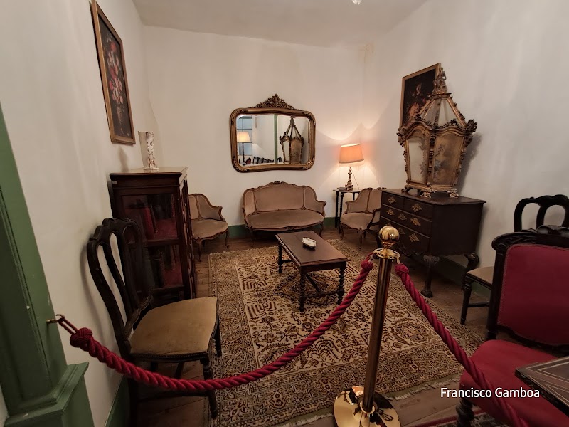 Casa Escondida - Casa Escondida, 4050-456 Vitória, Portugal