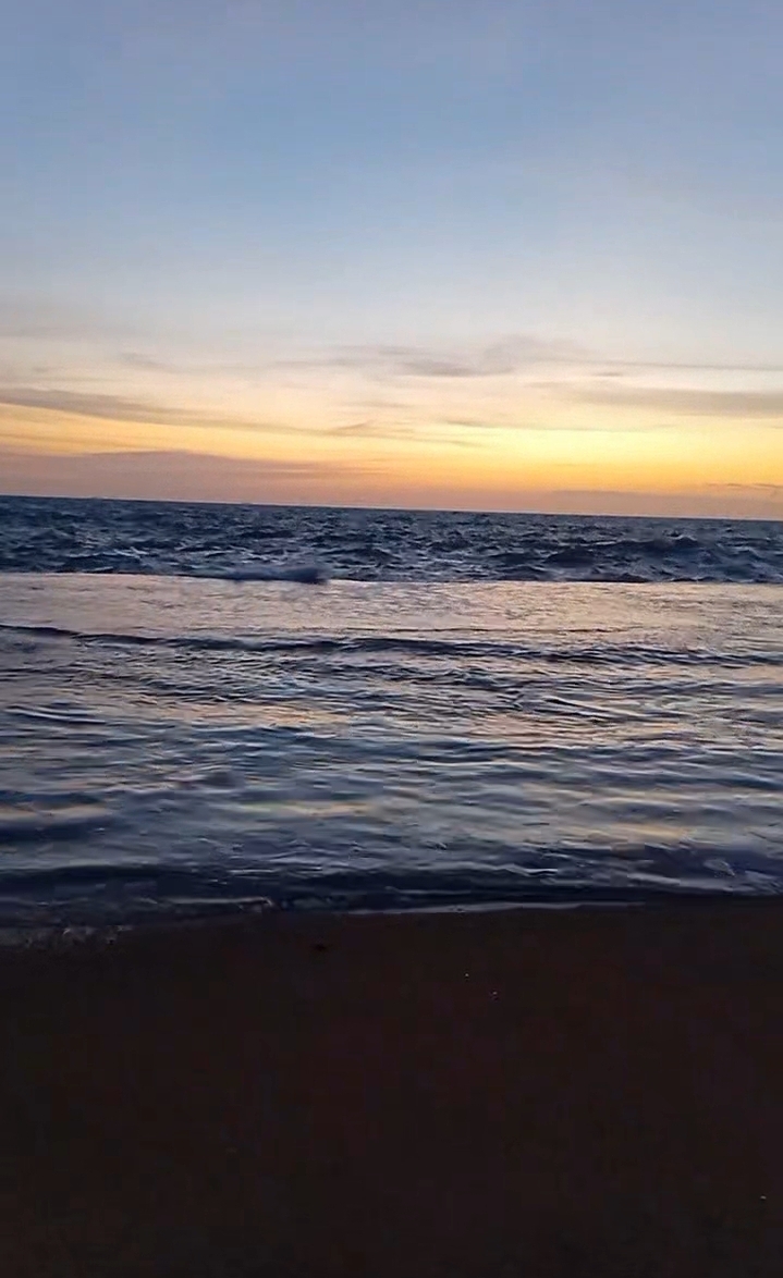 Uswetakeiyawa Beach - Uswetakeiyawa Beach, 2VG6+7MP, Beach Rd, Kandana, Sri Lanka