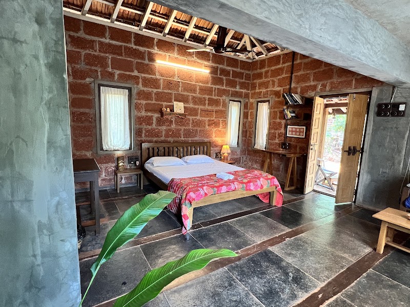 Atithi Parinay Exclusive Boutique Homestay, on a farm, Near Aare-Ware Beach - Atithi Parinay Exclusive Boutique Homestay, on a farm, Near Aare-Ware Beach Aare-ware Beach, road, Kolagewadi, at post, Kotawde, Ratnagiri, Maharashtra 415617, India