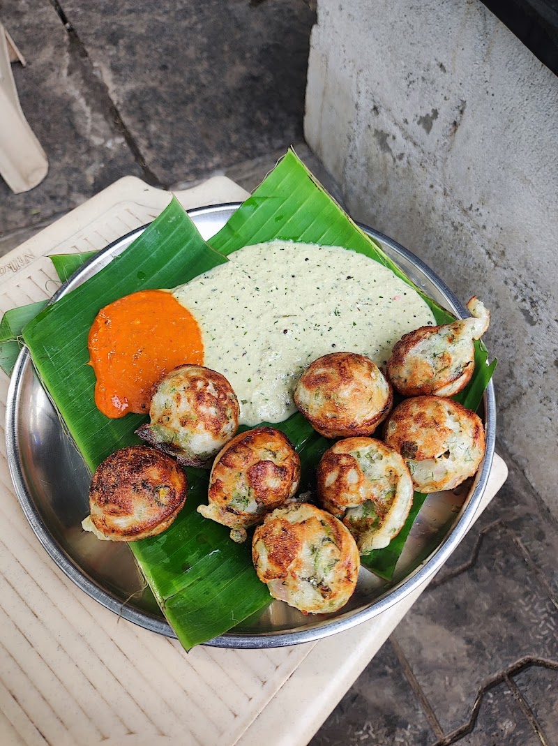 Davangere Benne Dose - Eshwaram Cafe - Davangere Benne Dose - Eshwaram Cafe, 884, 10th Main Road, Prasanti Nagar, Bikasipura, Bengaluru, Karnataka 560062, India