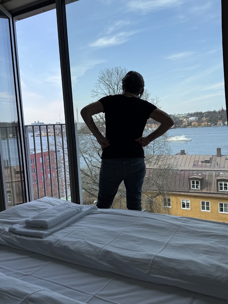 Hotell Ruinen - Hotell Ruinen, Västra Finnbodavägen 8, 131 71 Nacka, Sweden