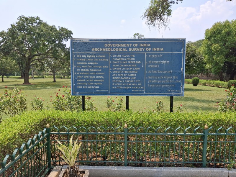 The Hazrat Tipu Sultan's (R.A.) Tomb - The Hazrat Tipu Sultan's (R.A.) Tomb, Gumbaz,, CP67+2HG, Ganjam, Srirangapatna, Karnataka 571477, India