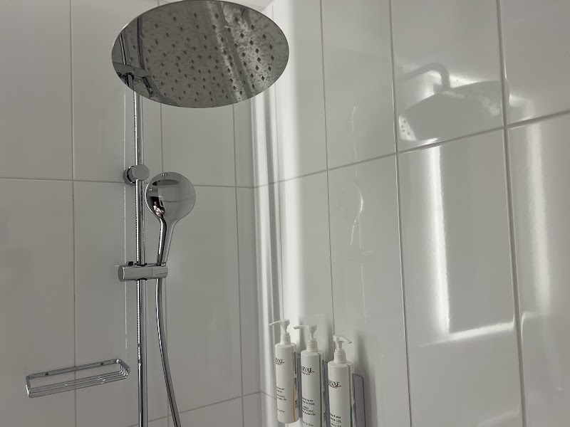 Courtyard by Marriott Prague Airport - Courtyard by Marriott Prague Airport, Aviatická 1092/8, 161 00 Praha-Praha 6, Czechia
