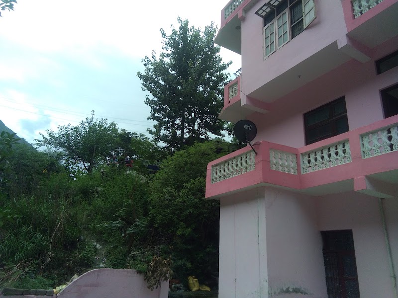 Nitesh Punjabi Dhaba - Nitesh Punjabi Dhaba Q673+P9P, Banala, Himachal Pradesh 175121, India