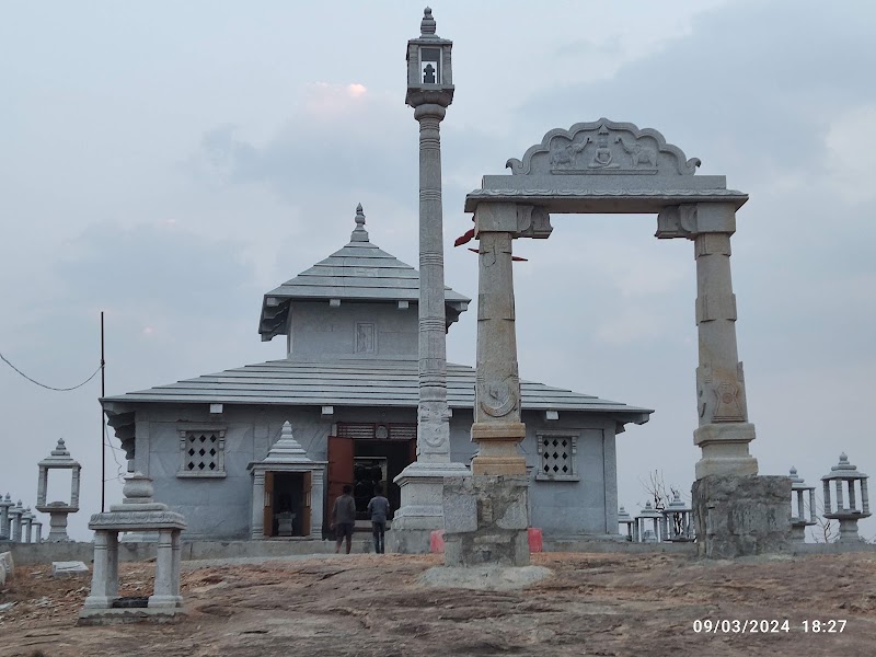 Kambadahalli Jain Mutt - Kambadahalli Jain Mutt, VJ9M+485, Kambadahalli, Karnataka 571802, India