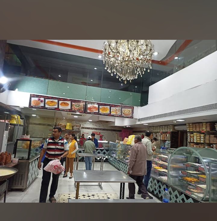 Rawat Misthan Bhandar - Rawat Misthan Bhandar Hotel Neelam, B9, Station Rd, in front of Polo Victory Hotel, Lalpura Colony, Sindhi Camp, Jaipur, Rajasthan 302001, India