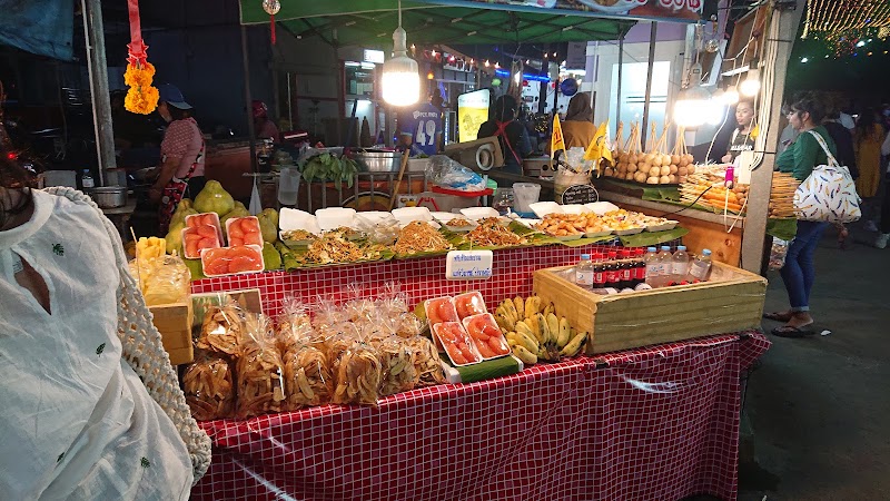 Naka Weekend Market - Naka Weekend Market Thanon Wirat Hong Yok, Tambon Wichit, Amphoe Mueang Phuket, Chang Wat Phuket 83000, Thailand