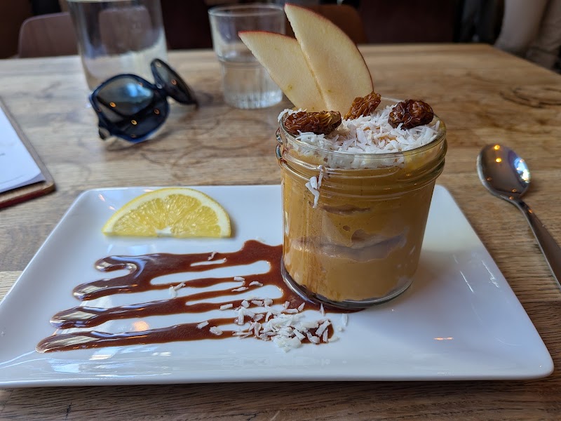 Sol Semilla restaurant et coffee shop - Sol Semilla restaurant et coffee shop 23 Rue des Vinaigriers, 75010 Paris, France