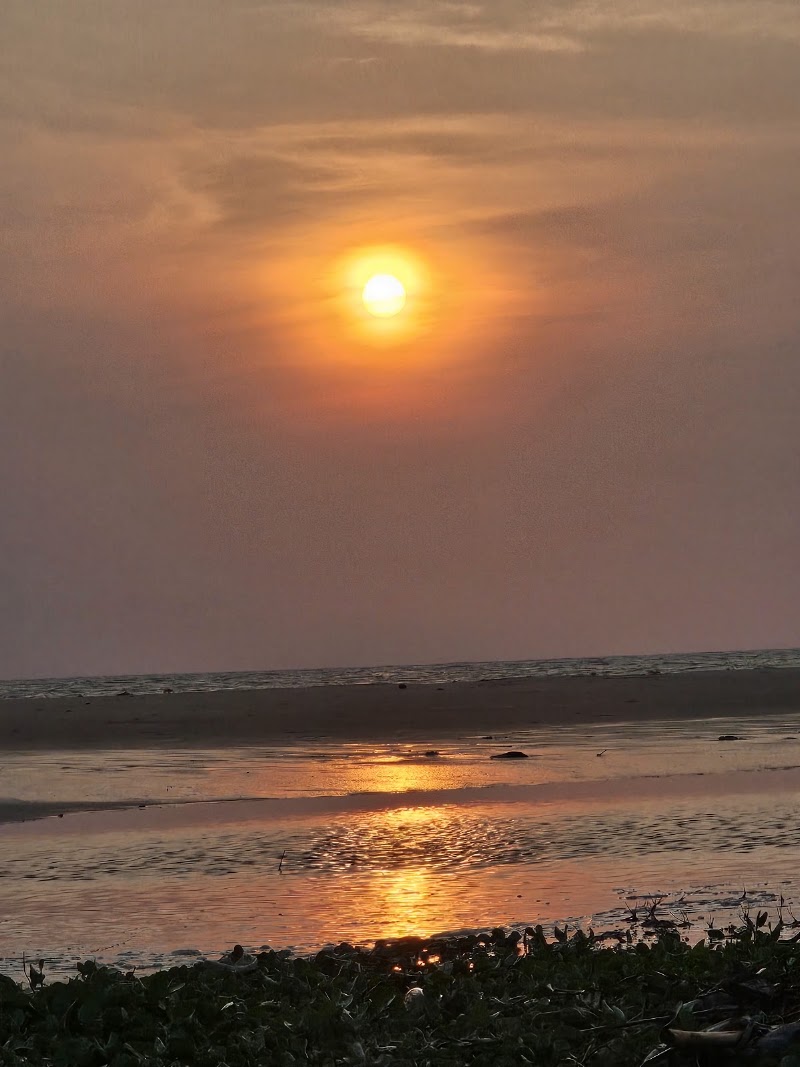 Alleppey Beach Extension - Alleppey Beach Extension F8X8+J8P Dolphin Beach, Alappuzha, Keralam 688012, India