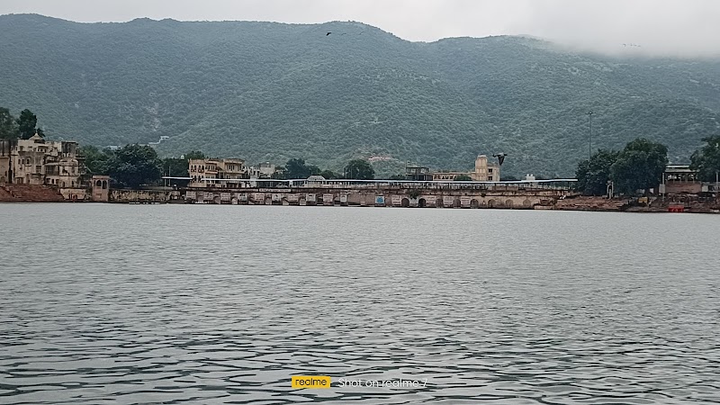 Brahma Temple Road - Brahma Temple Road, Brahma Temple Rd, Ganahera, Pushkar, Rajasthan 305022, India