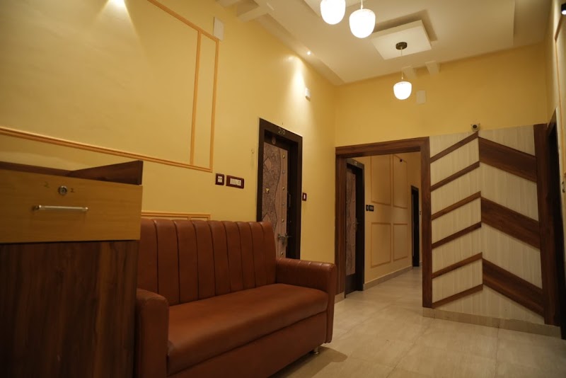HOTEL SONALI GOLDEN PALACE - HOTEL SONALI GOLDEN PALACE 74/P, Ashok Nagar, Bhubaneswar, Odisha 751009, India