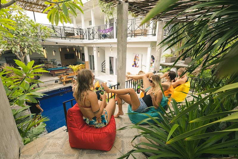 The Hostel Canggu - The Hostel Canggu Gg. Tunjung No.46E, Tibubeneng, Kec. Kuta Utara, Kabupaten Badung, Bali 80361, Indonesia