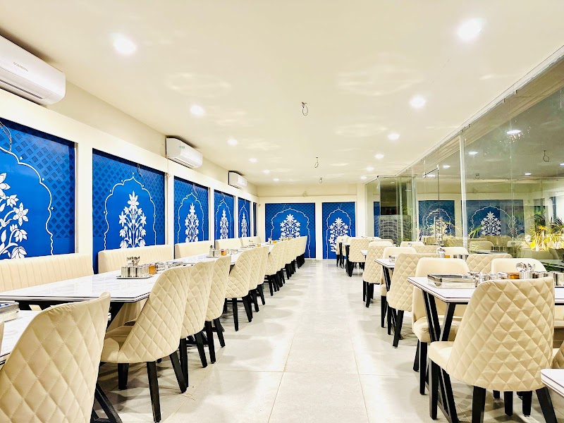 SHREE KHODIYAR KATHIYAWADI DHABA SINDHU BHAVAN - SHREE KHODIYAR KATHIYAWADI DHABA SINDHU BHAVAN, Sindhubhavan Rd, beside Minotti, PRL Colony, Bodakdev, Ahmedabad, Gujarat 380059, India
