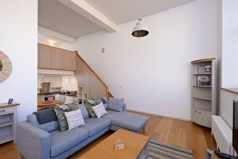 Destiny Scotland - Broughton St Lofts - Destiny Scotland - Broughton St Lofts, 32A Broughton St, Edinburgh EH1 3SB, UK