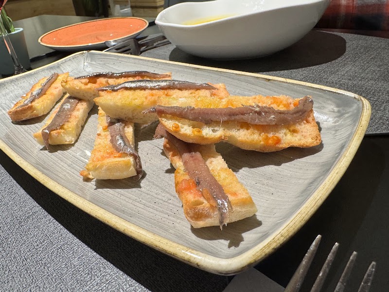 Restaurant Costabella - Restaurant Costabella Av. França-Sant Ponç, 61, 17007 Girona, Spain