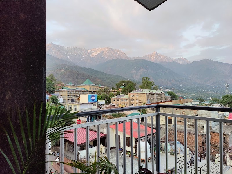 Dadhwal BnB - Dadhwal BnB Dhadwal Complex, Kacheri Adda, Chilgari, Dharamshala, Himachal Pradesh 176215, India