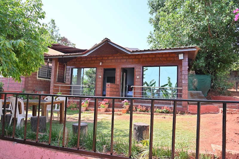 Laurels Villa | best villa in mahabaleshwar | cheapest stay in mahabaleshwar | best resort in mahabaleshwar for family - Laurels Villa | best villa in mahabaleshwar | cheapest stay in mahabaleshwar | best resort in mahabaleshwar for family, Panchgani - Mahabaleshwar Rd, Mahabaleshwar, Metgutad, Maharashtra 412806, India