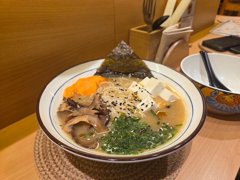 Asahi Ramen - Asahi Ramen, Shop no. 105, The Gateway by Wadhwa, Mulund - Goregaon Link Rd, nr. Wadhwa Atmosphere, Hira Nagar, Mulund West, Mumbai, Maharashtra 400080, India
