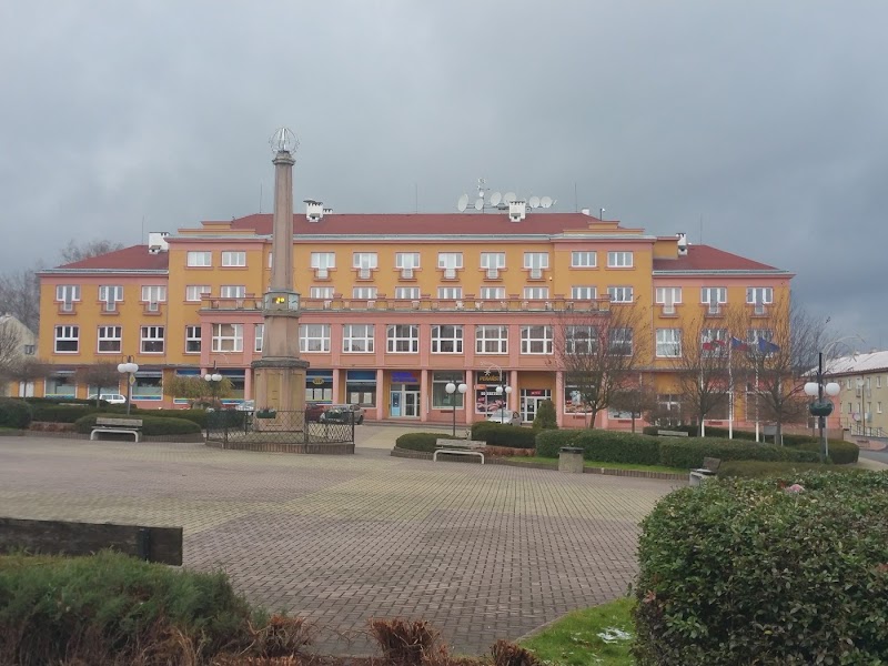 Česká spořitelna, a.s. - ATM - Česká spořitelna, a.s. - ATM, Dlouhá 635/7 Česká spořitelna, a.s, 357 31 Horní Slavkov, Czechia